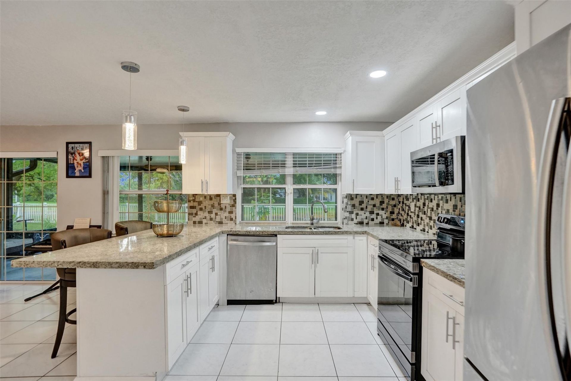 7008 NW 81st Street, Tamarac, FL 33321 Photo