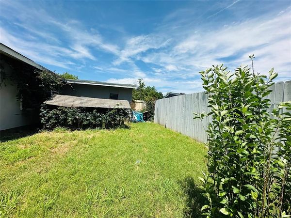 120 Woodbridge Way, Mesquite, TX 75149