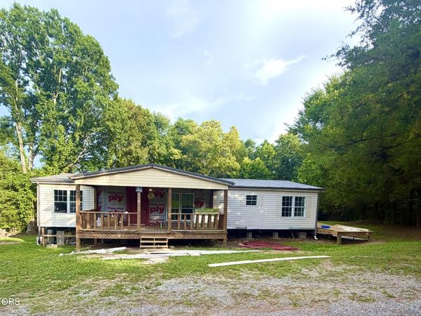 196 Bob Payne Rd, Tellico Plains, TN 37385