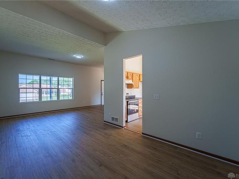 3343 Garvin Road, Harrison Township, OH 45405 Photo 9