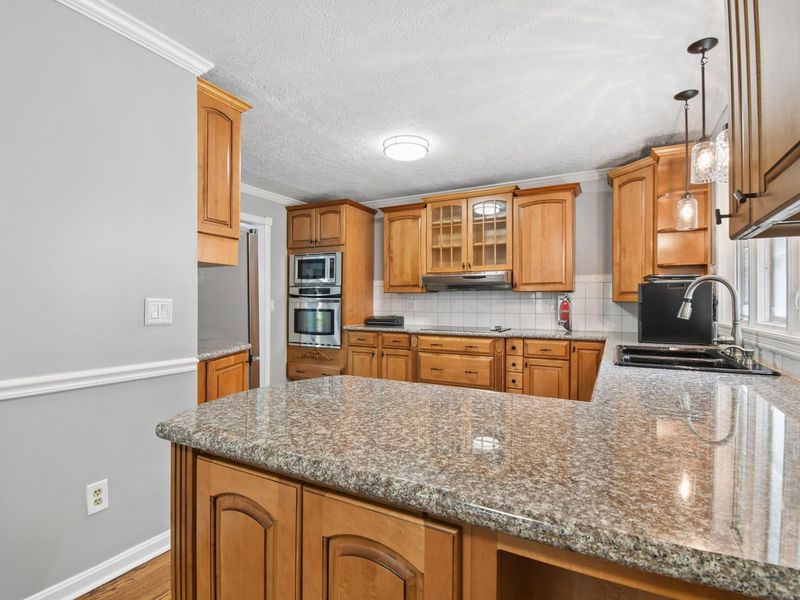 822 Lindenhaven Road, Columbus, OH 43230 Photo 12