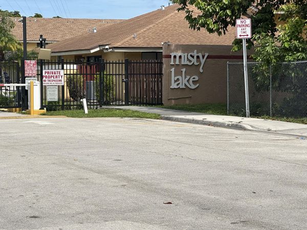 410 NW 214th Street, Unit 105, Miami Gardens, FL 33169