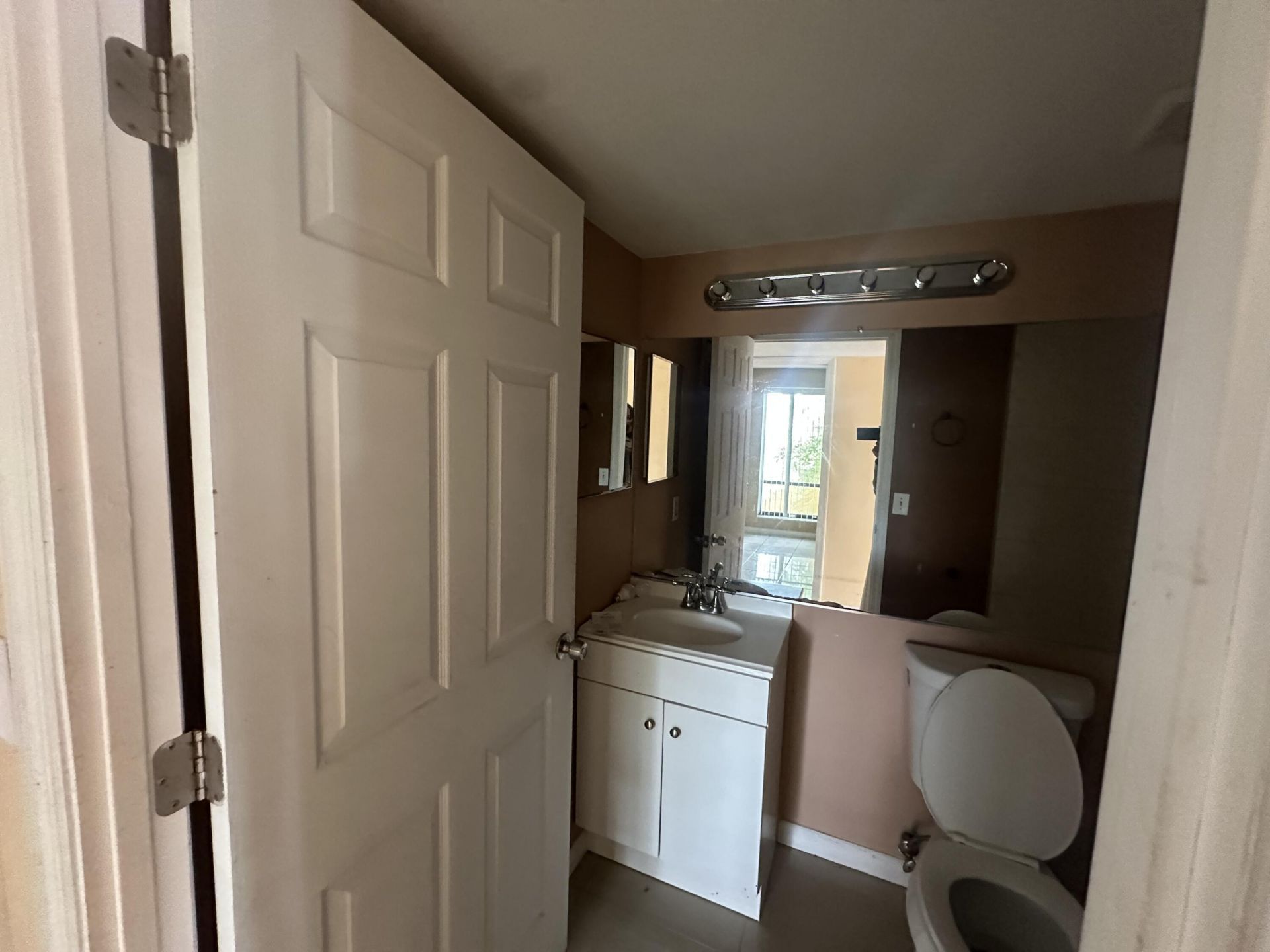 410 NW 214th Street, Unit 105, Miami Gardens, FL 33169 Photo
