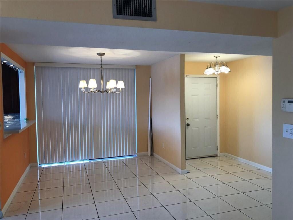 410 NW 214th Street, Unit 105, Miami Gardens, FL 33169 Photo