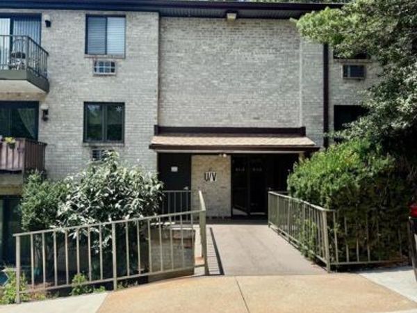 21 DOUGHERTY BOULEVARD, Unit V-3, GLEN MILLS, PA 19342