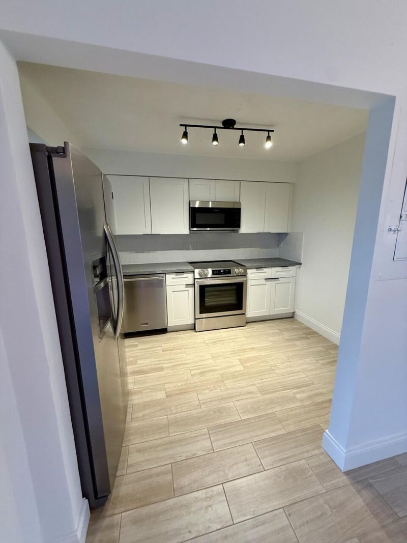 3104 Poolside Drive, Greenacres, FL 33463 Photo