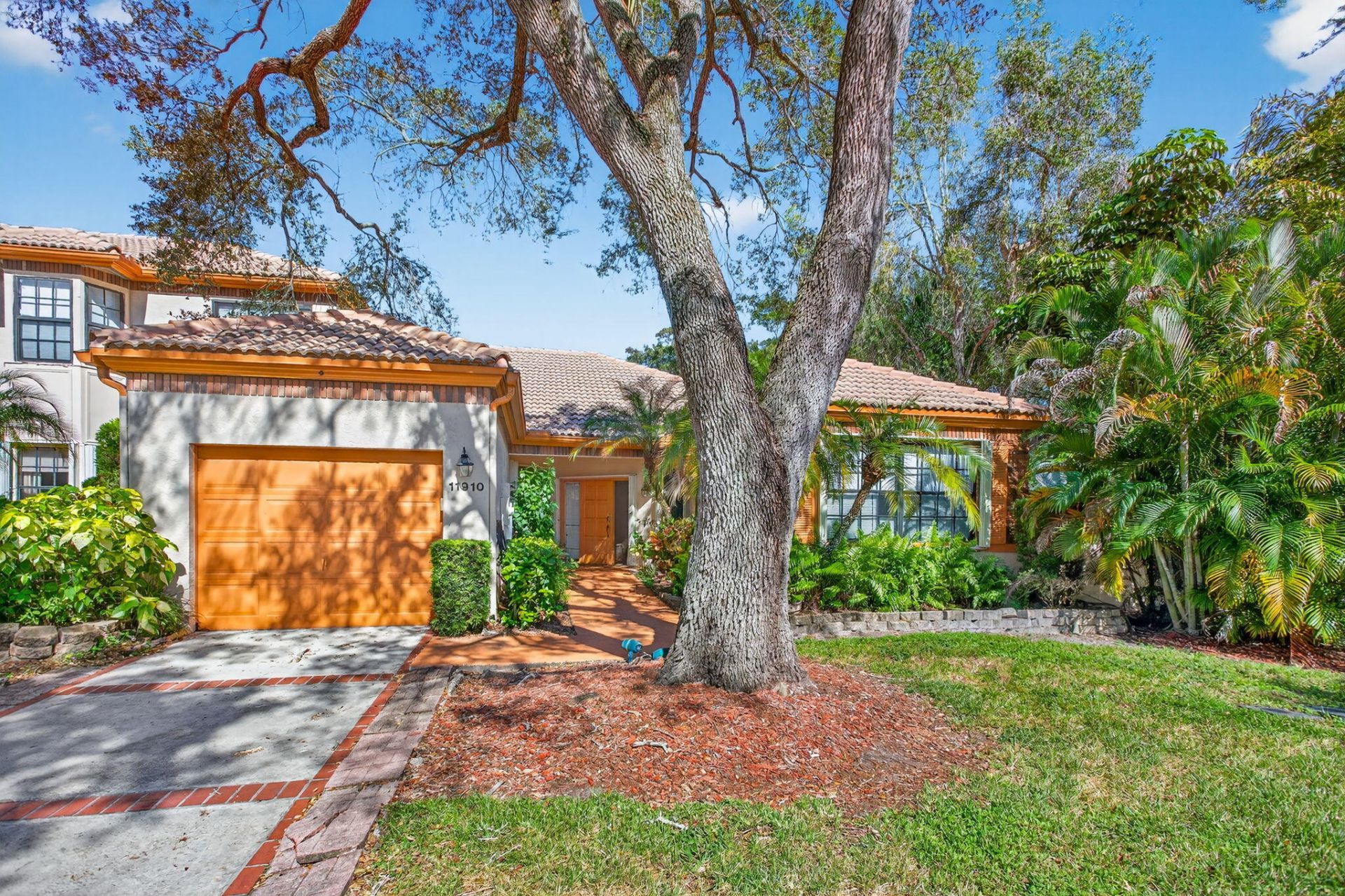 11910 Glenmore Drive, Unit 3-3, Coral Springs, FL 33071 Main Photo