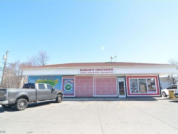 2957 Pearl Avenue, Lorain, OH 44055