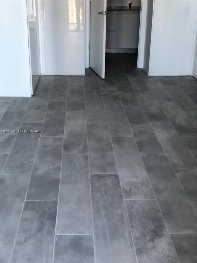 1010 Brickell Ave , Unit 3709, Miami, FL 33131 Photo