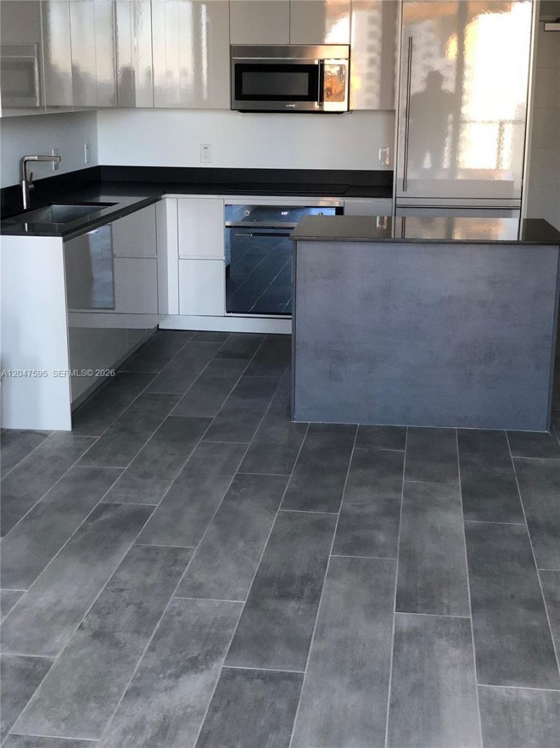 1010 Brickell Ave , Unit 3709, Miami, FL 33131 Photo