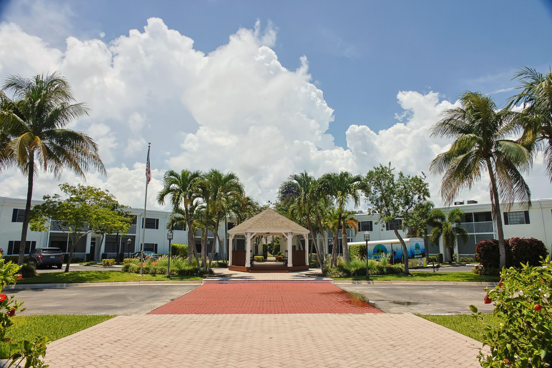 130 Cypress Club Drive, Unit 309, Pompano Beach, FL 33060 Photo