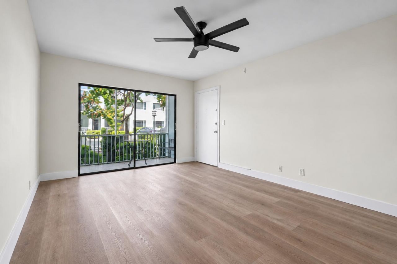 130 Cypress Club Drive, Unit 309, Pompano Beach, FL 33060 Photo