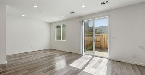 4903 Black Falcon Way, Sun Valley, NV 89433 Photo