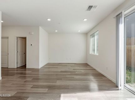 4903 Black Falcon Way, Sun Valley, NV 89433 Photo