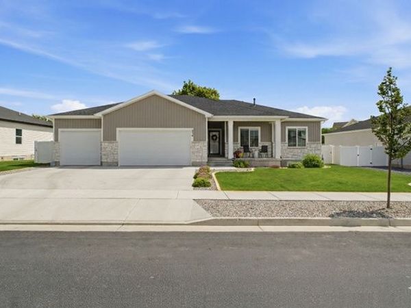 236 W 470 N, Smithfield, UT 84335