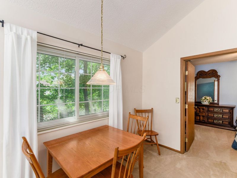 5005 Blendon Pond Drive, Westerville, OH 43081 Photo 6