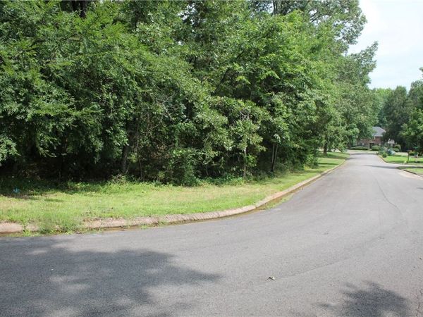 Lots 42 & 43 Craigwood Circle, Russellville, AR 72801