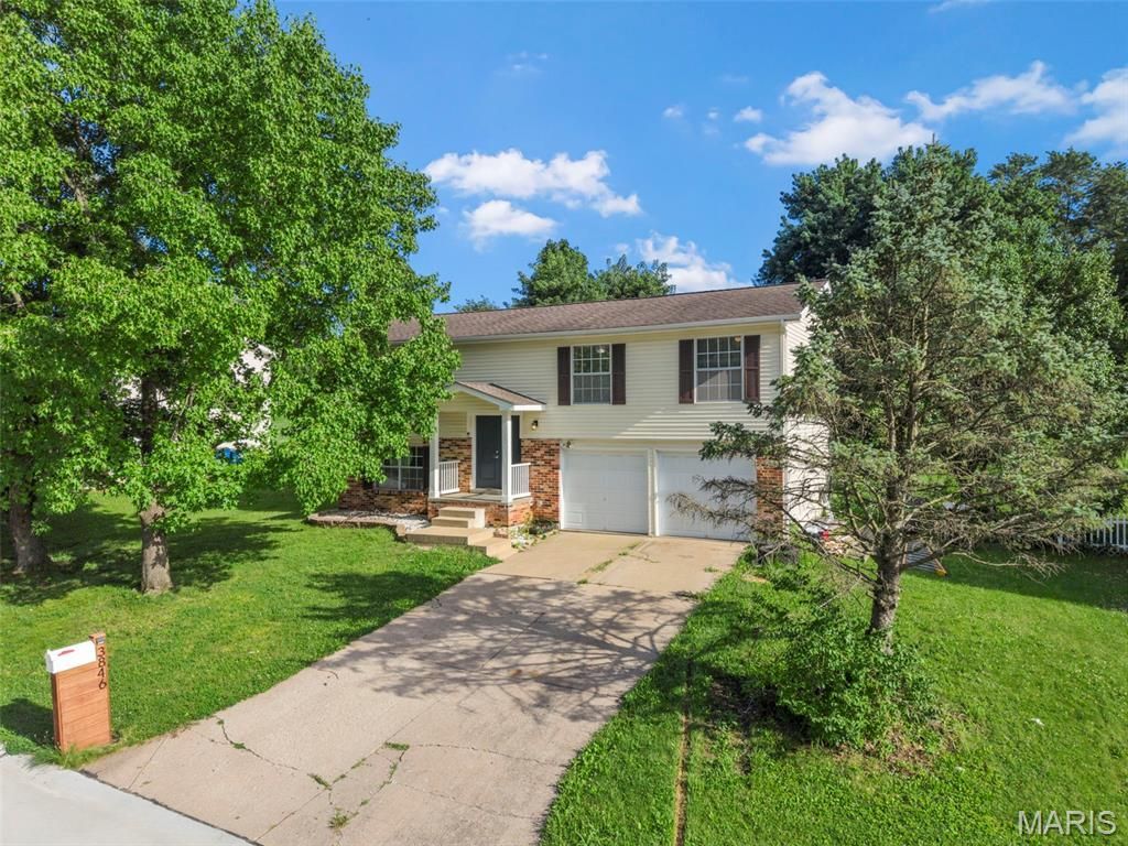 3846 Jeff Drive, Saint Charles, MO 63304 Main Photo