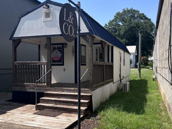 107 E Main Street, Meadville, MS 39653