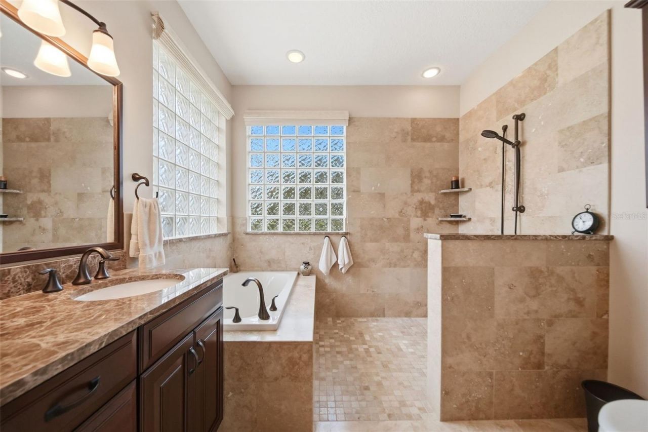 4608 Saddleworth Circle , Orlando, FL 32826 Photo