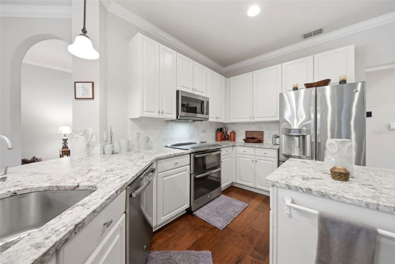 4608 Saddleworth Circle, Orlando, FL 32826 Photo