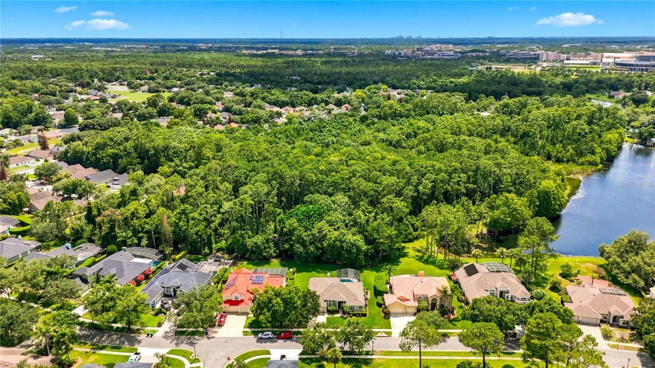 4608 Saddleworth Circle, Orlando, FL 32826 Photo