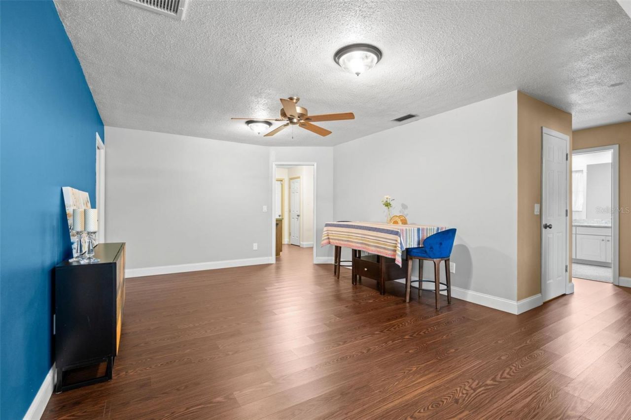 6729 Tequesta Drive , Seminole, FL 33777 Photo
