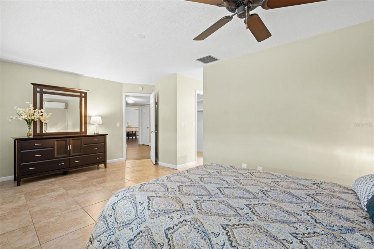 6729 Tequesta Drive , Seminole, FL 33777 Photo