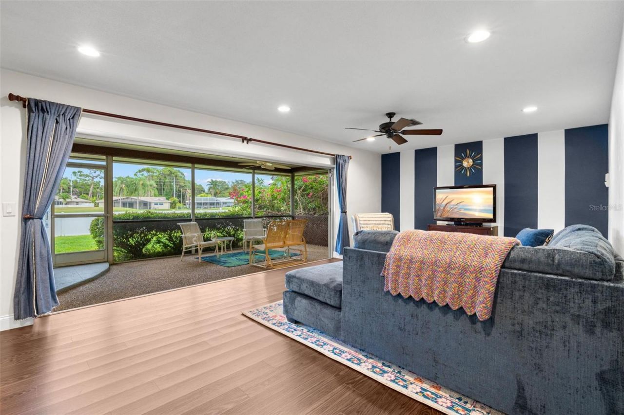 6729 Tequesta Drive , Seminole, FL 33777 Photo