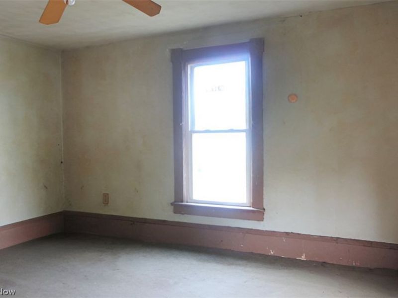 176 E Maryland Avenue, Sebring, OH 44672 Photo 15