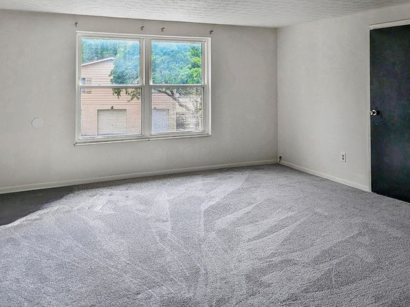 2498 Nassau Drive, Unit 34A, Columbus, OH 43232 Photo 5