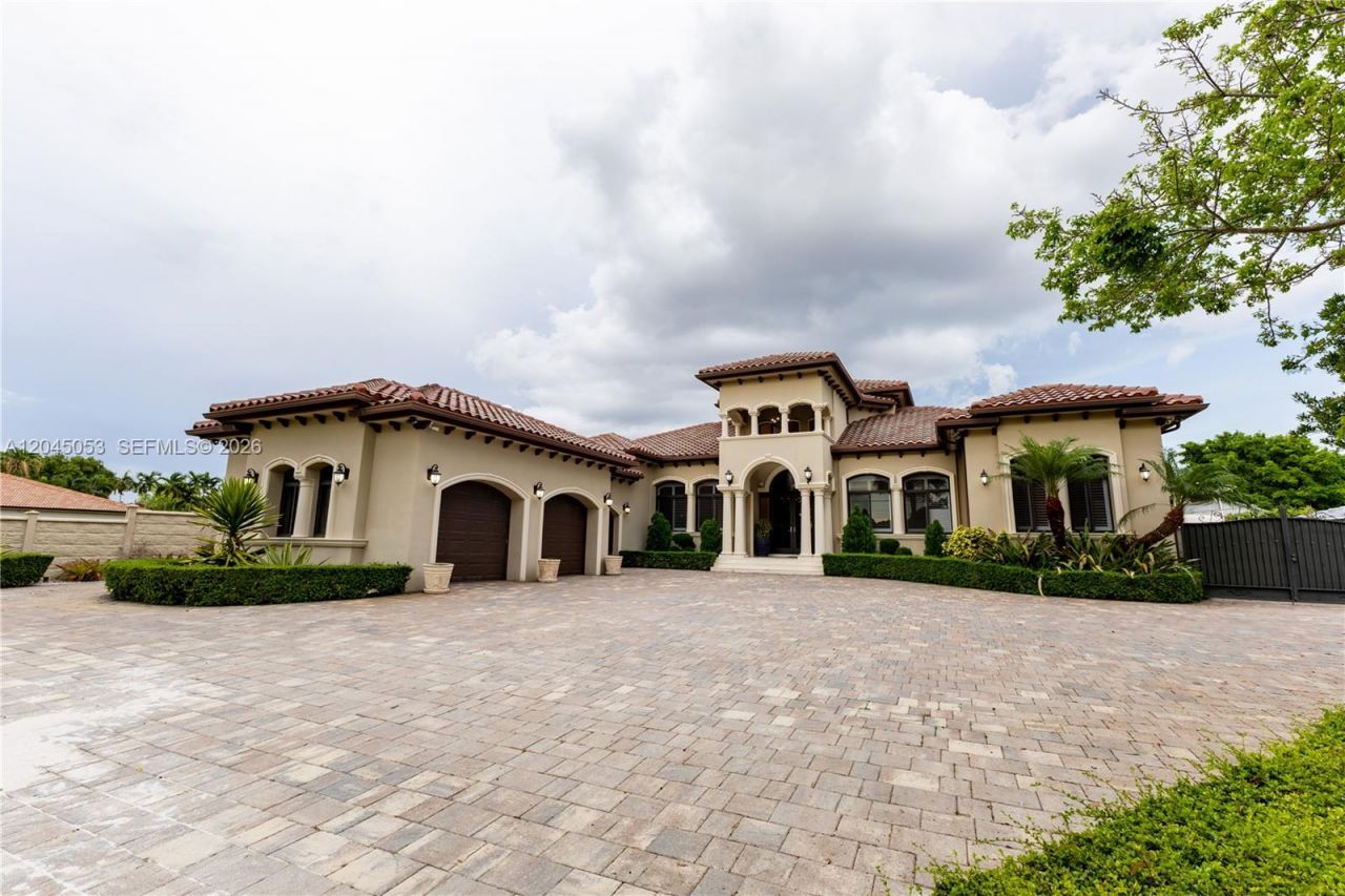 2835 SW 132nd Ave , Miami, FL 33175 Photo