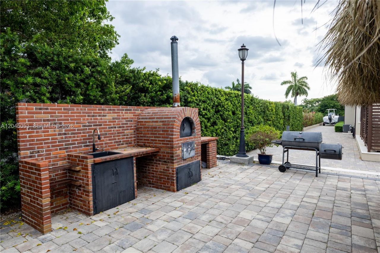 2835 SW 132nd Ave , Miami, FL 33175 Photo
