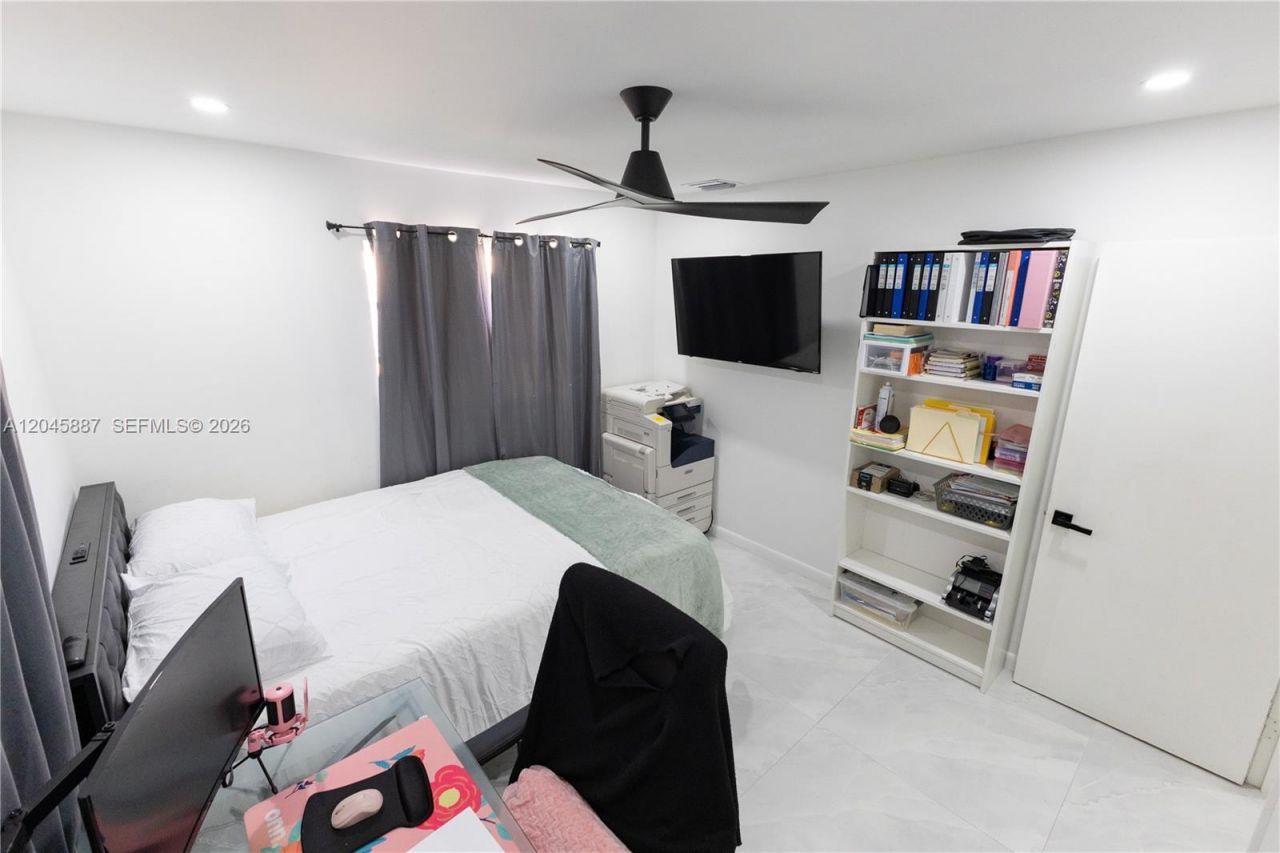 1721 NW 191st St , Miami Gardens, FL 33056 Photo