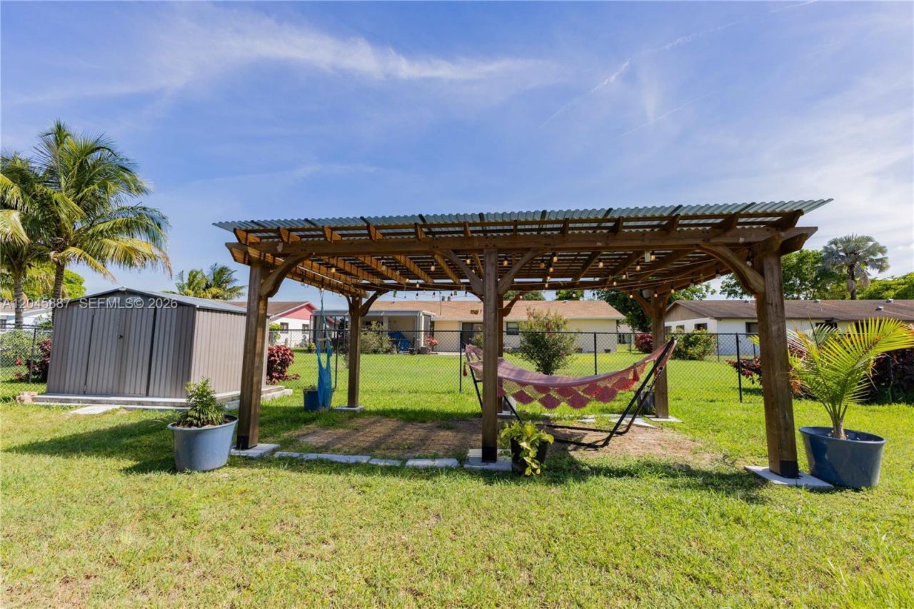 1721 NW 191st St , Miami Gardens, FL 33056 Photo