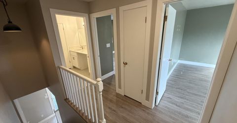 497 Smithridge Park, Reno, NV 89502 Photo