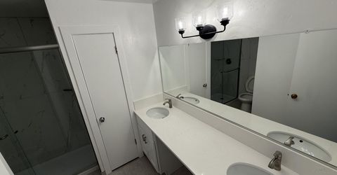 497 Smithridge Park, Reno, NV 89502 Photo