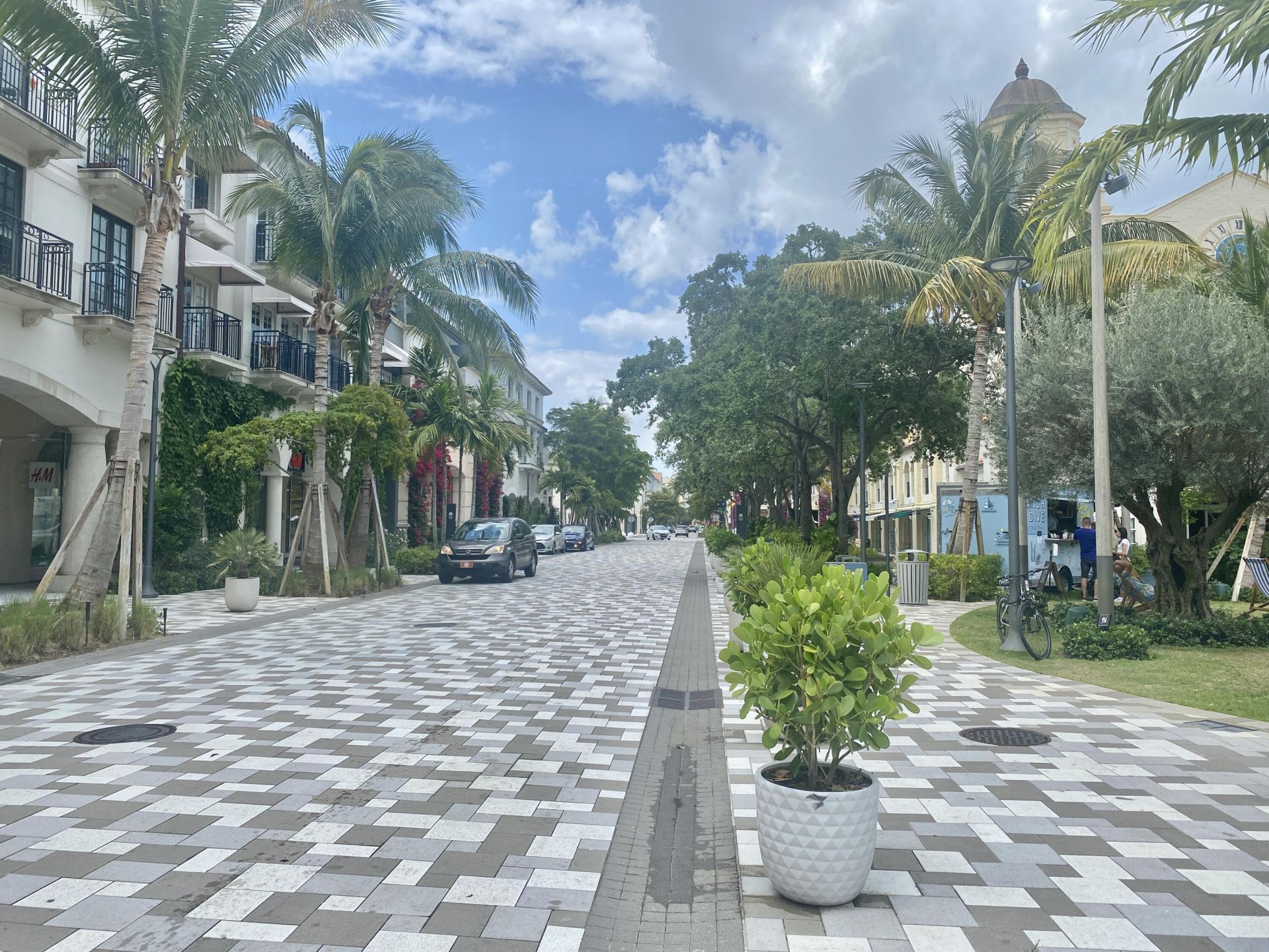 720 S Sapodilla Avenue, Unit 312, West Palm Beach, FL 33401 Photo