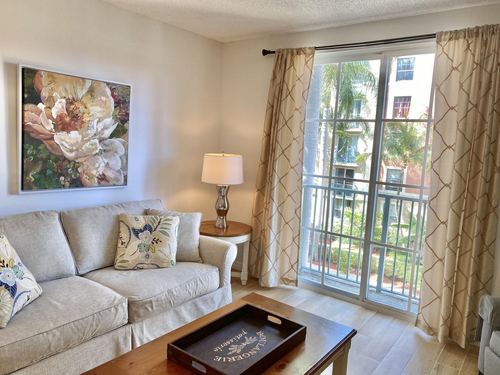 720 S Sapodilla Avenue, Unit 312, West Palm Beach, FL 33401 Photo