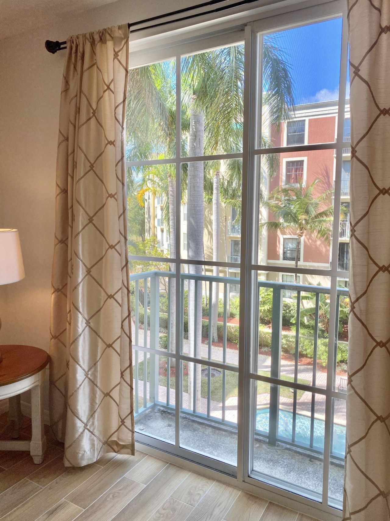 720 S Sapodilla Avenue, Unit 312, West Palm Beach, FL 33401 Photo