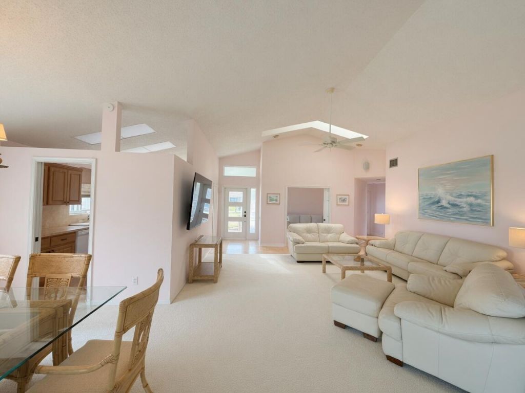 6231 SE Ames Way, Hobe Sound, FL 33455 Photo