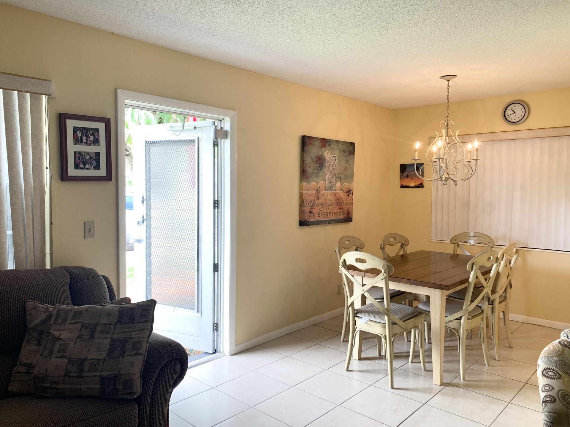81 Kingswood E, West Palm Beach, FL 33417 Photo