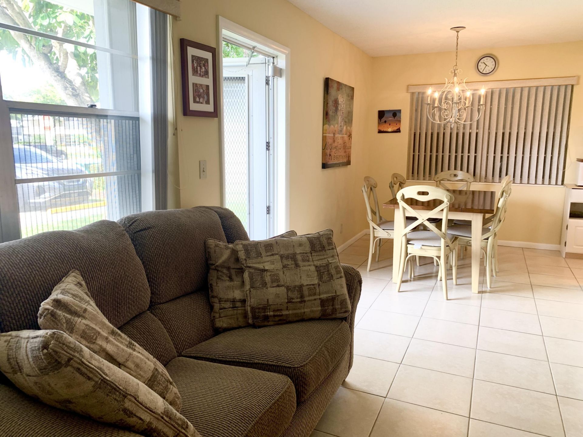 81 Kingswood E, West Palm Beach, FL 33417 Photo
