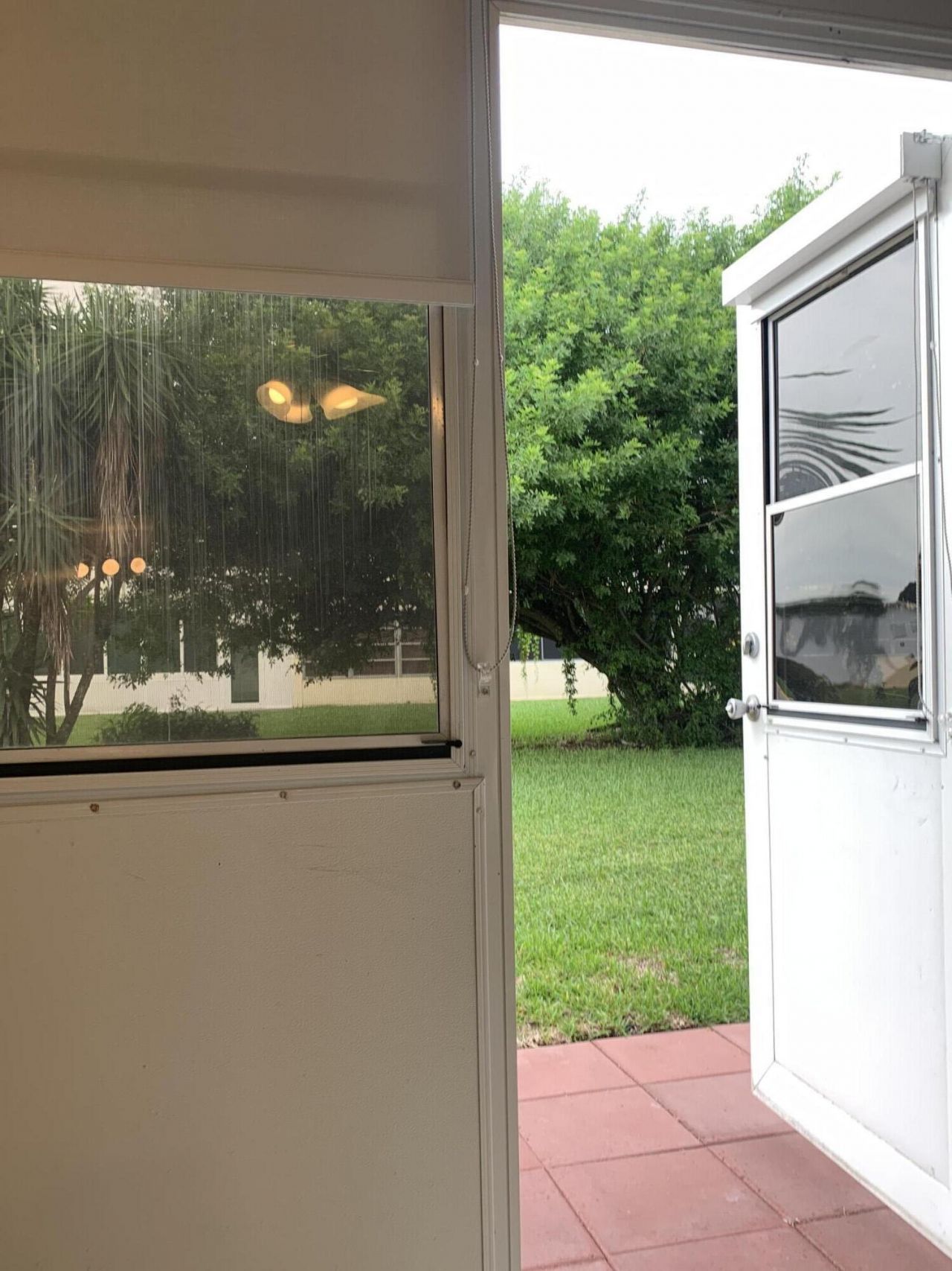 81 Kingswood E, West Palm Beach, FL 33417 Photo