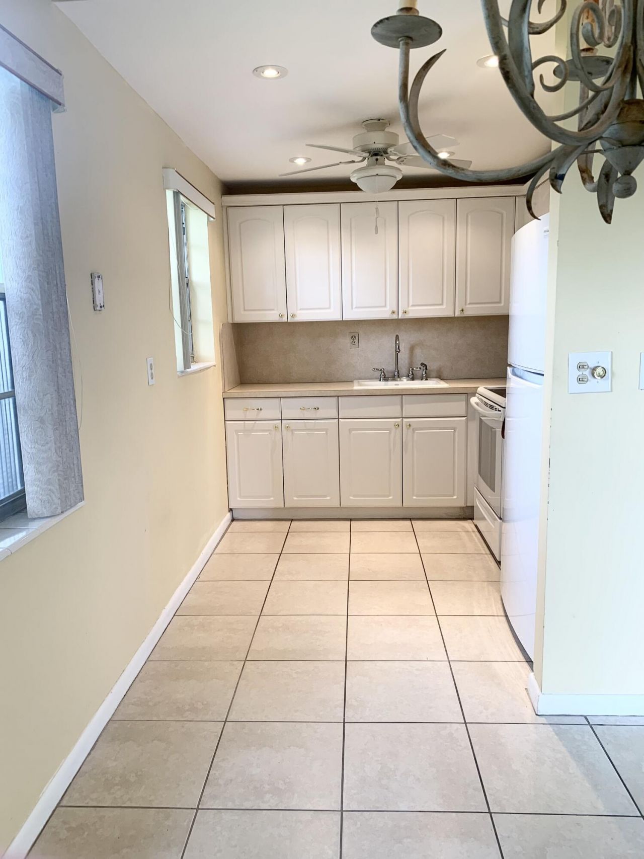 81 Kingswood E, West Palm Beach, FL 33417 Photo