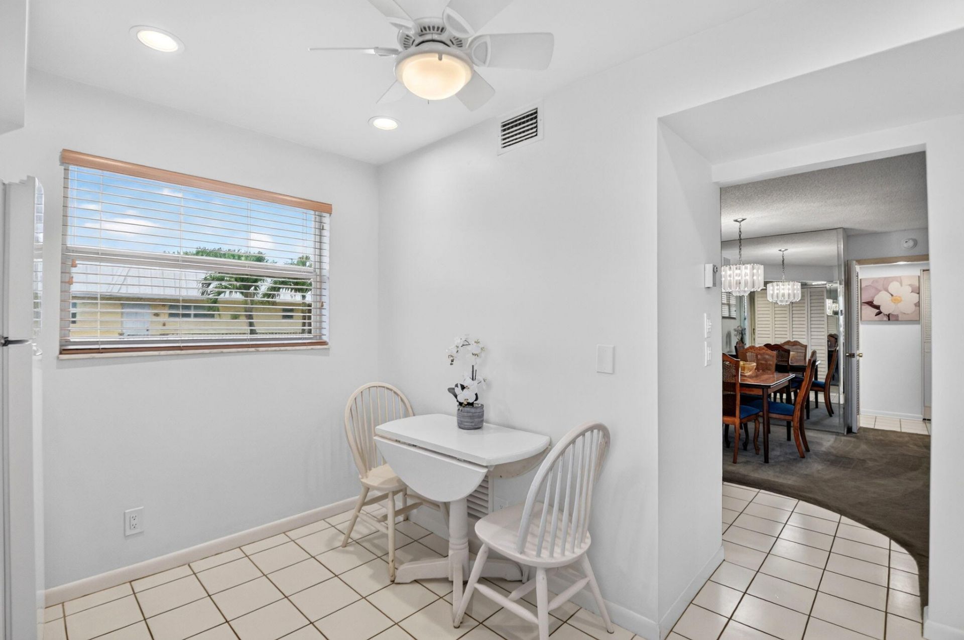 25 Colonial Club Drive, Unit 205, Boynton Beach, FL 33435 Photo