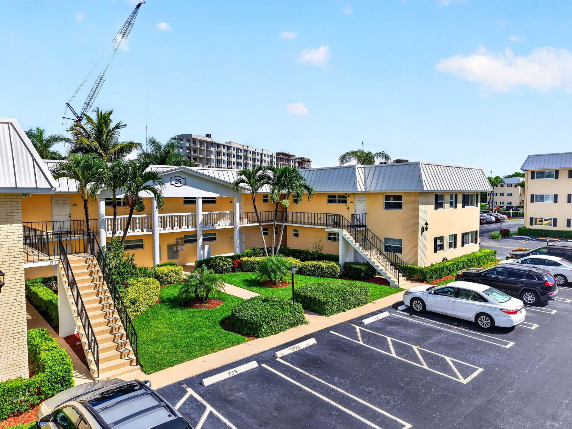 25 Colonial Club Drive, Unit 205, Boynton Beach, FL 33435 Photo