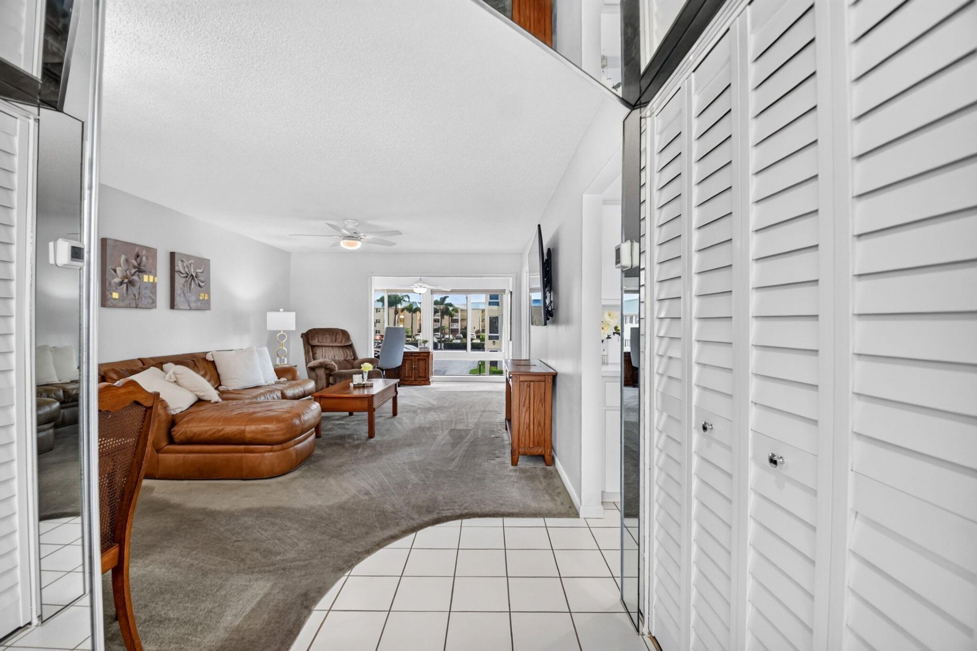 25 Colonial Club Drive, Unit 205, Boynton Beach, FL 33435 Photo