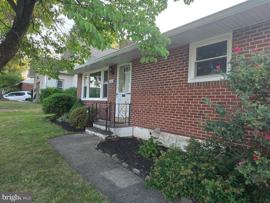 1207 N Charlotte Street , Pottstown, PA 19464 Main Photo