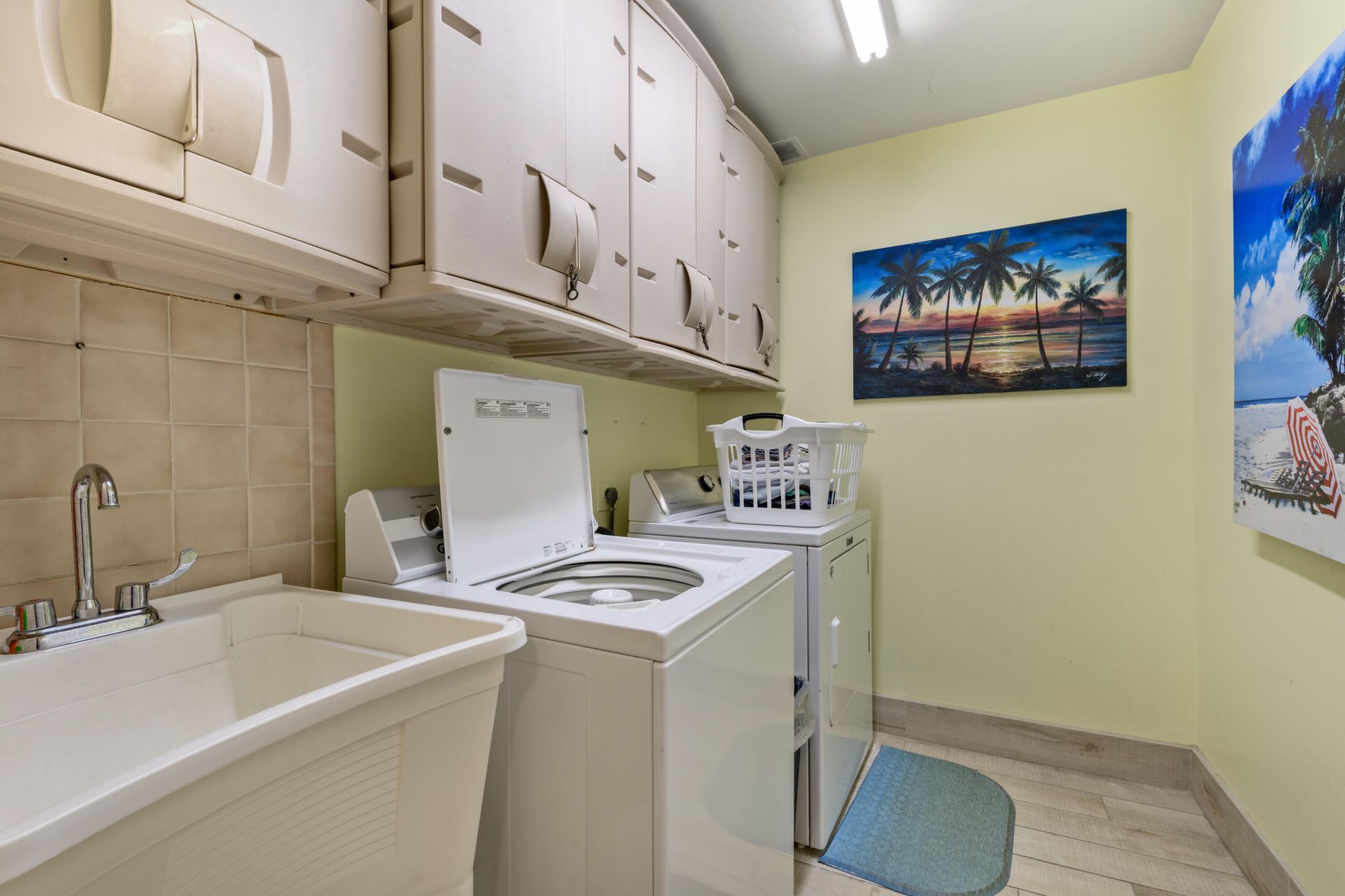 2000 Coco Plum Drive, Unit 106, Marathon, FL 33050 Photo